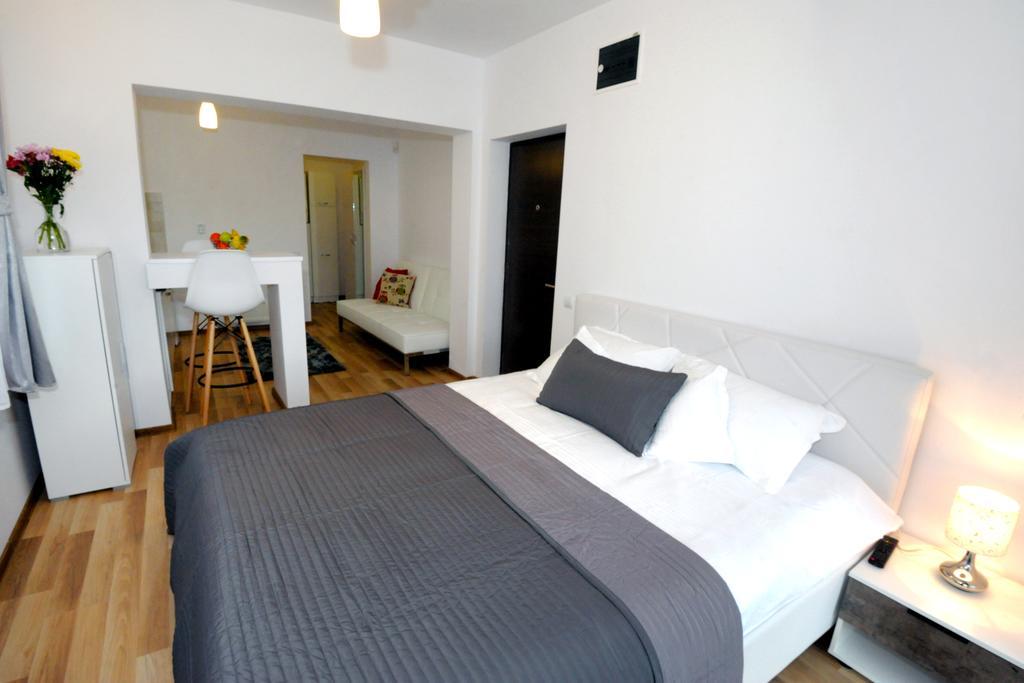 Yael Luxury Apartments 1 Buşteni Buitenkant foto